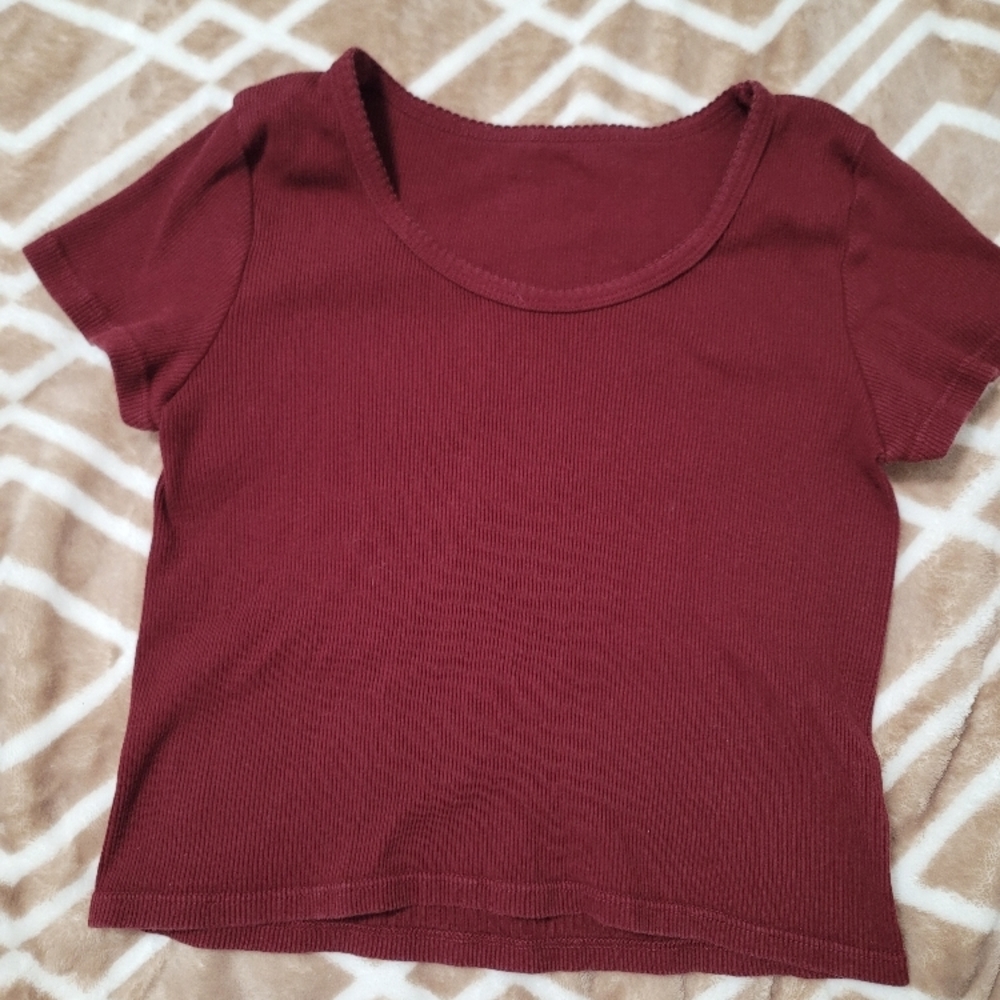 Ribbed Burgundy Crop Top